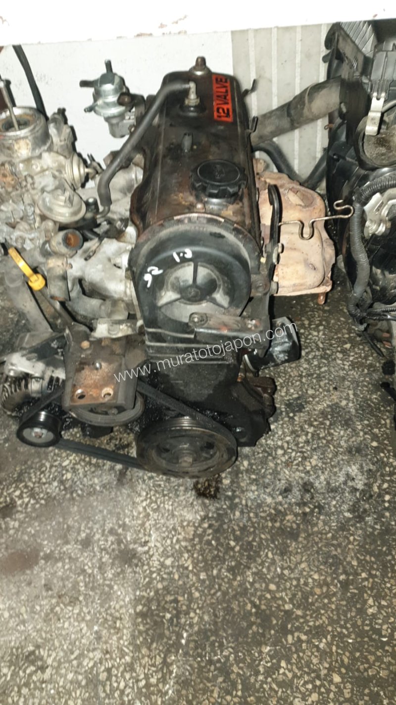 Toyota corolla carbratörlü 1.3 motor